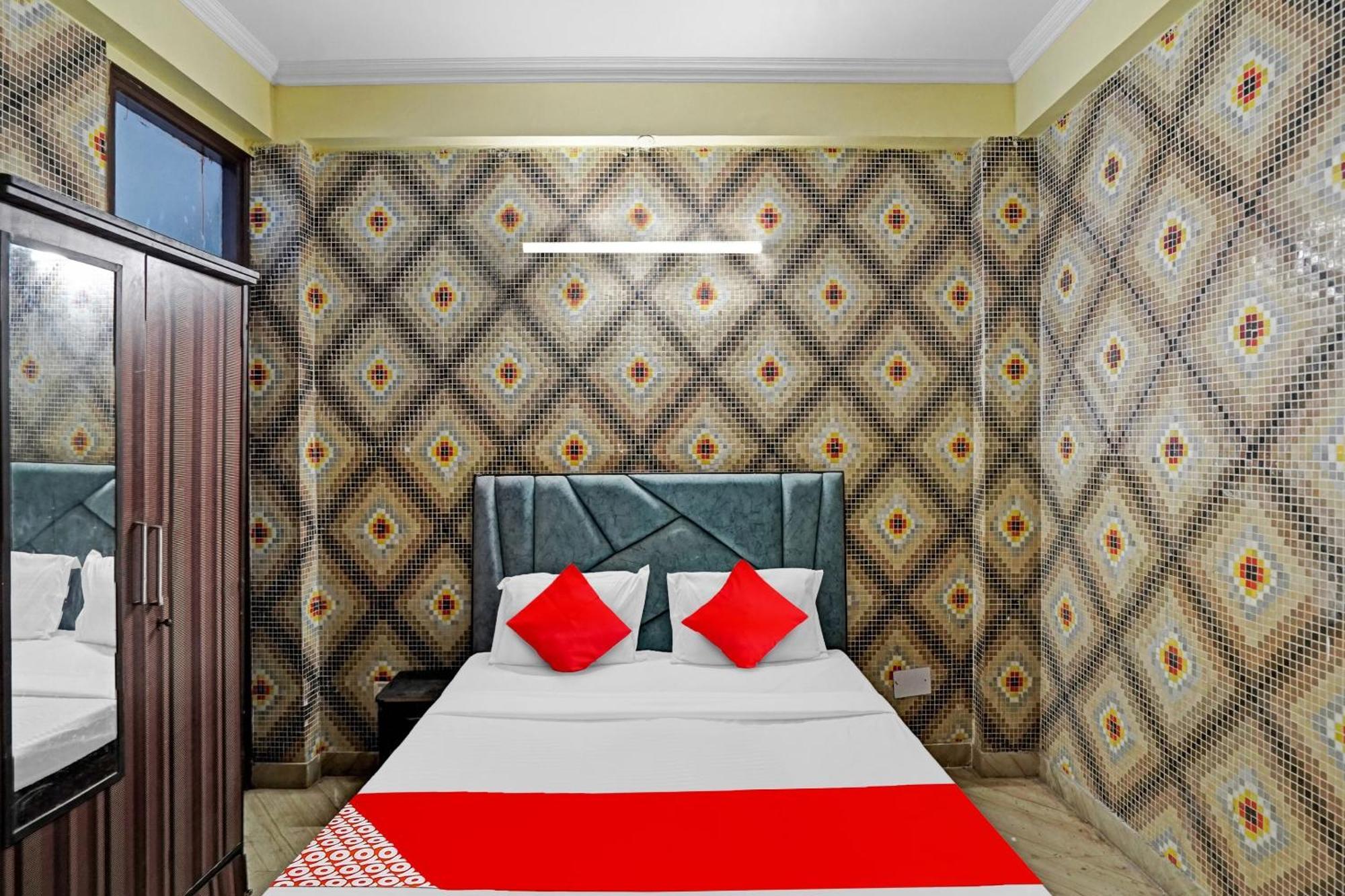 נוידה Hotel O Park View מראה חיצוני תמונה